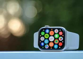 Apple libera alerta de pressão alta no Apple Watch no Brasil