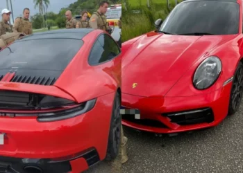 Porsche de R$ 1,5 milhão apreendida em BC é recuperada após ser retirada do pátio por terceiro