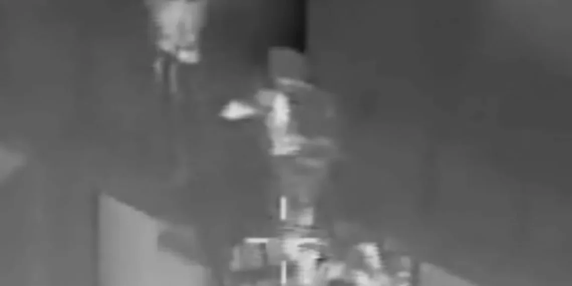 Guarda Costeira dos EUA intercepta dois petroleiros suspeitos de integrar “frota fantasma”