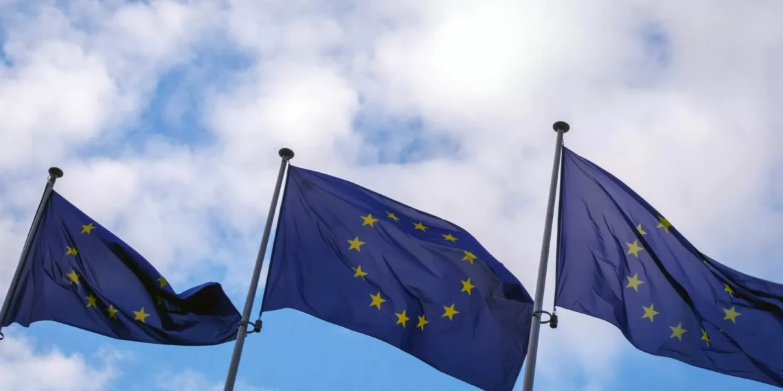 UE convoca reunião de emergência de embaixadores após ameaça de tarifas de Trump ligadas à Gronelândia