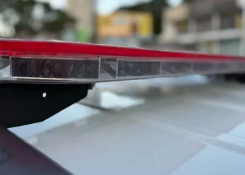 Suspeito de tentar matar mulher é preso após fugir do local do crime, em Gaspar