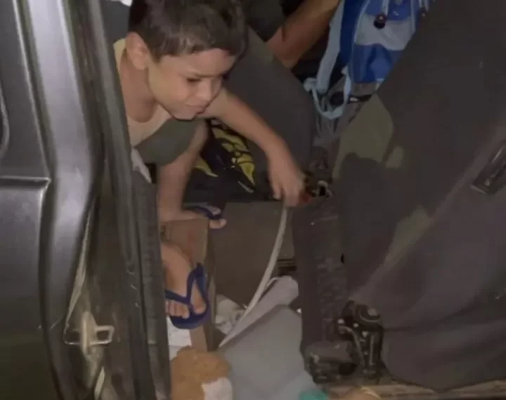 Após filho criticar carro do pai, família transforma situação em aprendizado