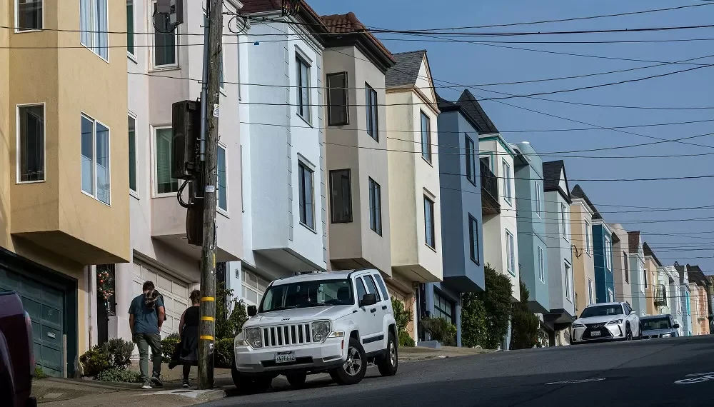 Vendas de moradias usadas nos EUA caem para nível mais baixo em 5 meses