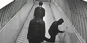 Prefeito de Blumenau se manifesta após vandalismo com símbolo nazista em túnel revitalizado