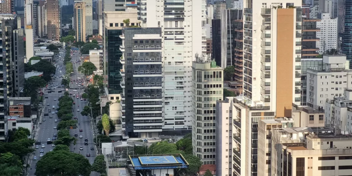 Mercado eleva aposta de corte da Selic em 0,5 ponto após Copom ‘explícito’