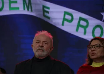 Governo Lula amplia uso de sigilo e provoca debate sobre transparência no Brasil