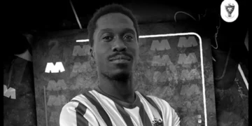 Jogador do Moncarapachense morre em campo