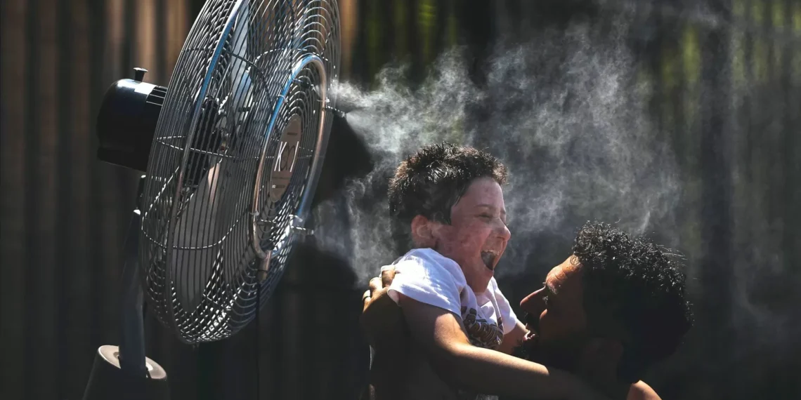 Ano de 2025 foi um dos três mais quentes de que há registo