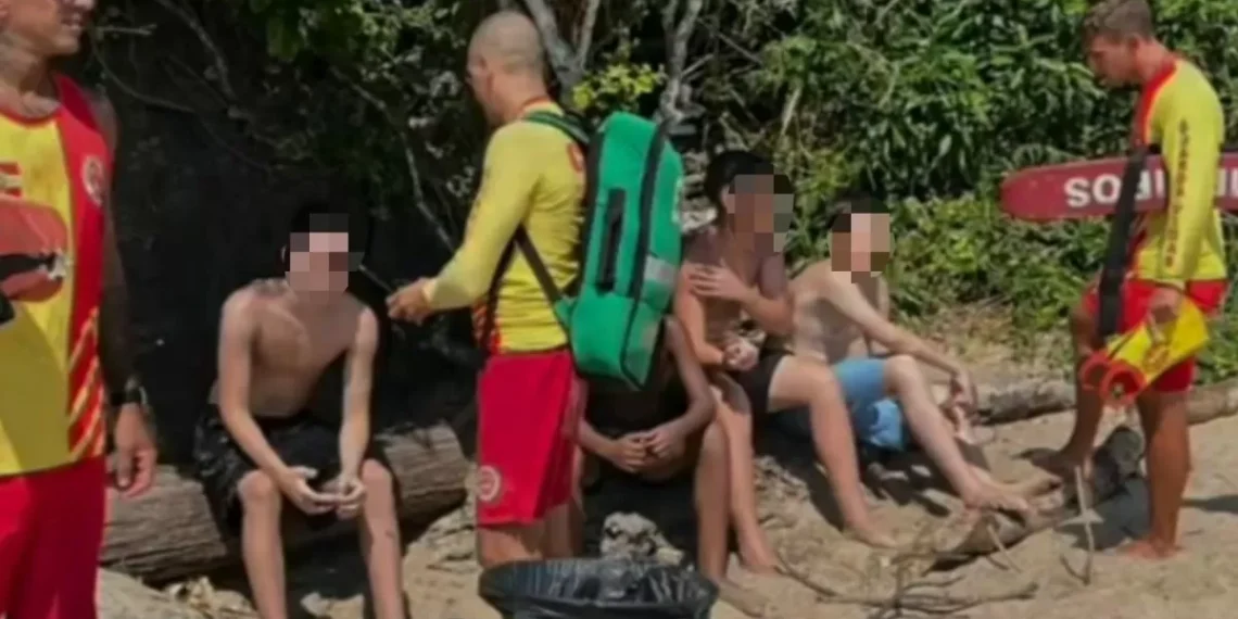 PM de folga salva três adolescentes arrastados por correnteza na Praia do Buraco, em BC