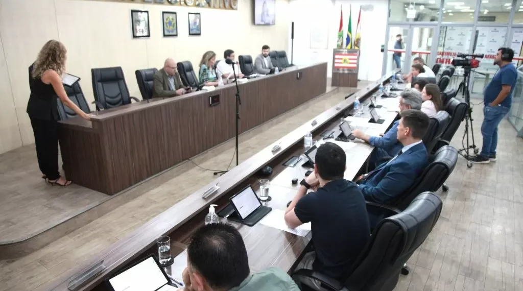 Câmara de Blumenau aprova pedido de cassação do Vereador Almir Vieira (PP) e instaura Comissão para investigação