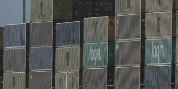 Brasil tem superávit comercial de US$4,3 bi em janeiro, diz ministério