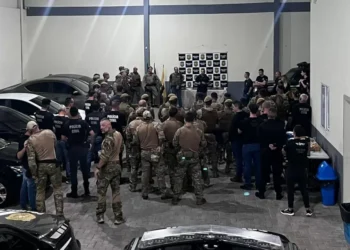 Megaoperação ‘Asfixia Marinha’ mobiliza 80 policiais contra organização criminosa ligada ao narcotráfico em Gaspar