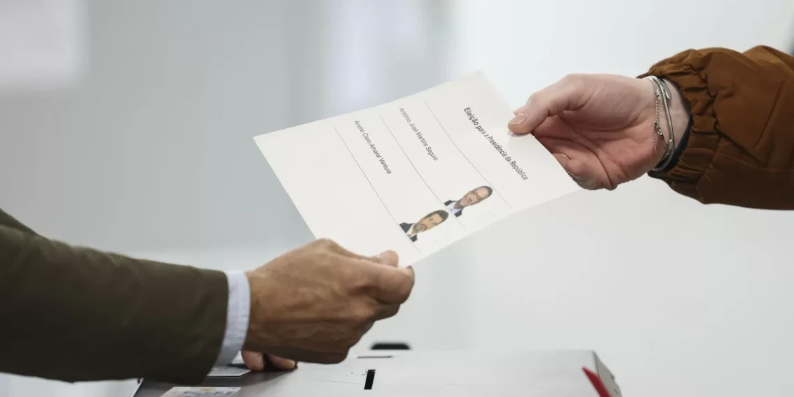 Abstenção na segunda volta ficou acima das eleições de 2001