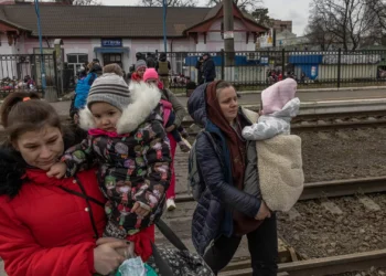 Cinco mil mulheres e raparigas mortas desde 2022. Cortes de verbas internacionais travam ajudas