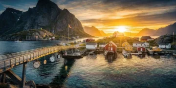 Como é viver na cidade onde o sol não se põe por 69 dias e o tempo não existe