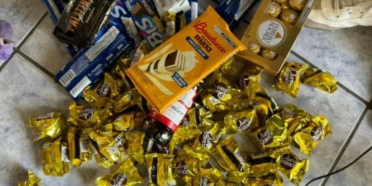 Chocolate com vidro comprado em floricultura fere criança de 4 anos em SC