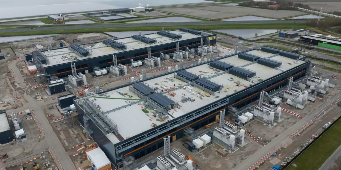 Nova York sugere congelar construção de novos data centers para evitar alta na conta de luz