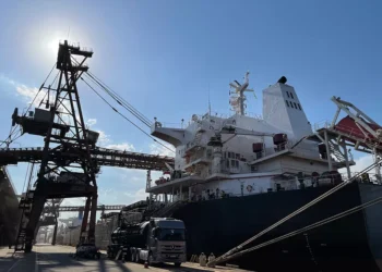 Tarifas dos EUA podem trazer “janela de oportunidade” para antecipar exportações