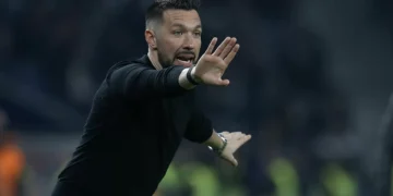 Farioli. “Podíamos ter conseguido resultado mais amplo”