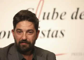 Violência marca estreia alemã de “Catarina e a Beleza de Matar Fascistas”