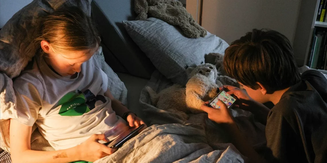 Investigação alerta para impacto de vídeos curtos no desenvolvimento cognitivo de crianças