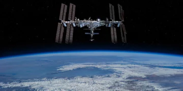 Revelado astronauta que precisou da primeira evacuação médica da história da estação espacial