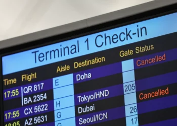 Em três dias, mais de 7 mil voos são cancelados, no maior caos aéreo desde a pandemia